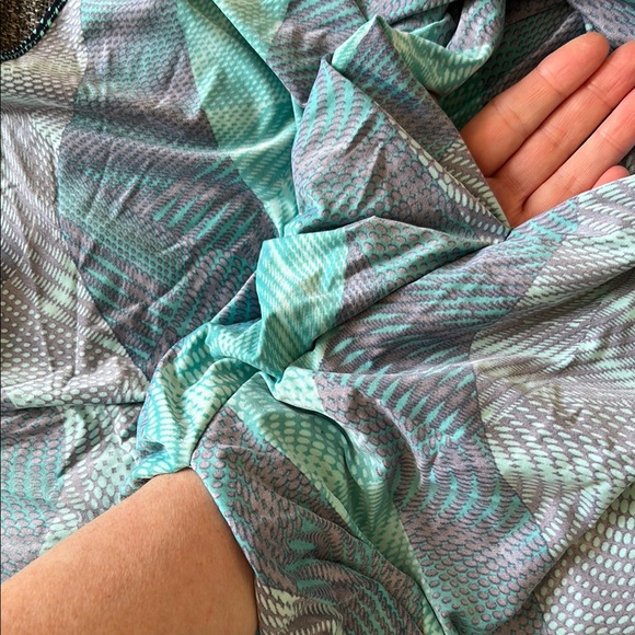 Vix by Paula Hermanny - Teal and Navy Patterned Kaftan - Picture 4 of 8